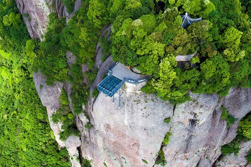 Die Scenic Area Shenxianju