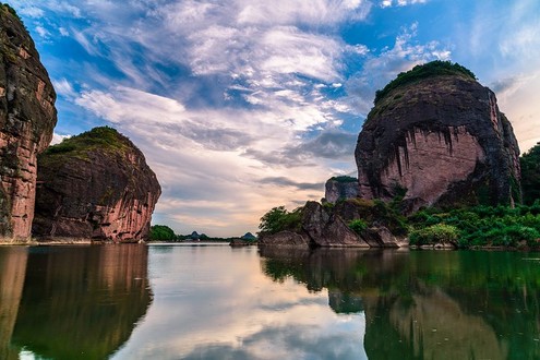 Longhu Mountain Geopark
